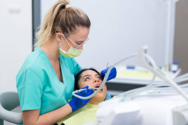 Best Emergency Wisdom Teeth Removal in Runaway Bay, TX